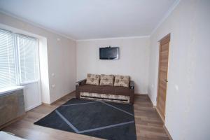 Уютная однокомнатная квартира возле басейнов