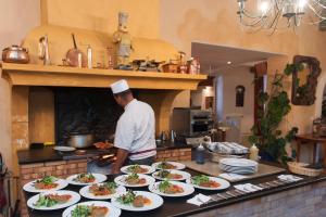 Hotels Mas De La Tour : photos des chambres