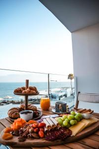 COSea Living: SeaSide Luxury Suite in Harbour 107A