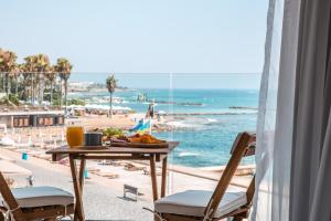 COSea Living: SeaSide Luxury Suite in Harbour 107A