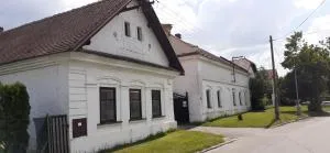 Farma Macas - 波胡达聂芝温泉城