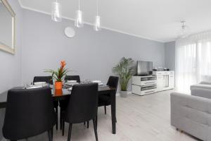 Przymorze Apartment Jagiellońska by Renters