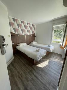 Hotels Kyriad Direct Val de Reuil : photos des chambres