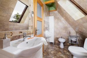 Apartment Wojciecha Brzegi Zakopane by Noclegi Renters