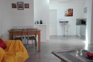 Appartements L'appART'en ciel. Climatise entre mer et canal : photos des chambres