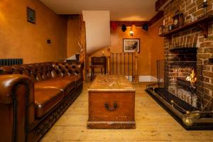 Fagins Den in Broadstairs - Exclusive unmissable deals! Book now before its too late!
