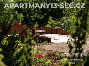 Apartmánový dům 13 Podkroví 2