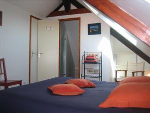 B&B / Chambres d'hotes Appartements Couleurs de Mer CANCALE : photos des chambres