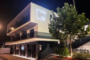 Boutique ROOMs 76 