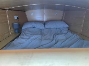 Smoke (Rowington Narrowboats)