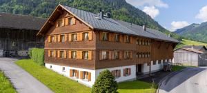 Ferienbauernhof Berlinger - 4hvězdičkové hotely ve městě Au im Bregenzerwald