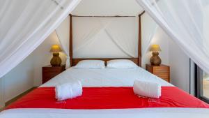 Victory Village Quinta do Lago - Spacious 2 Bed 3 Bath Apartment