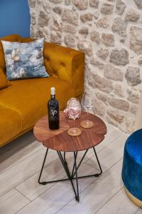 Artium Luxury Apartment