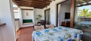 Homes of Spain, Precioso apartamento Pueblo Salinas S, Vera playa, WIFI