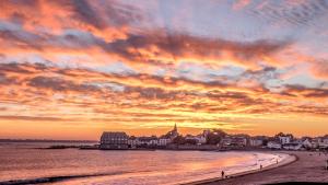 Appartements SAILIN - hyper-centre - T2 cosy et calme - REOUVERTURE aout 2025 apres renovation : photos des chambres