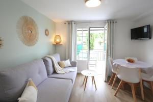 Appartements T2 avec terrasse / 10mn grande plage : photos des chambres