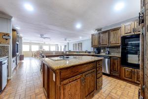 Anchors Away at North Shore