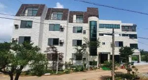 Bigso Stay - Yongho-ri