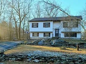 The Pocono's Retreat with a Gameroom, Firepit, and Lake - Newton