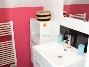 Maisons de vacances Gite Bridore, 3 pieces, 4 personnes - FR-1-381-84 : photos des chambres