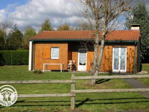 Gîte Usson-en-Forez, 3 pièces, 4 personnes - FR-1-496-162