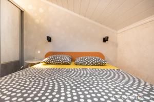 Apartments & Rooms Laganini 