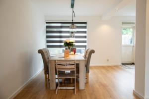 Beautiful family house 5 min away from Amsterdam
