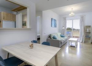 5006-Apt 2 bedrooms with sea view