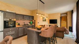 Villa Maslina by Villas Holiday