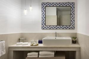 Grand Deluxe Double Room