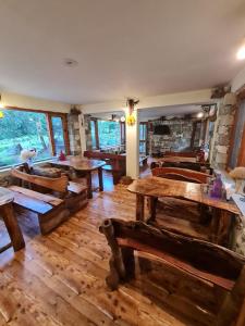 Tirthan Anglers Retreat