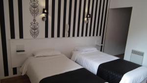 Hotels Hotel des Pays Bas : Chambre Lits Jumeaux