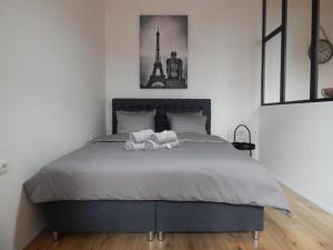 Gold Rooms and Suite