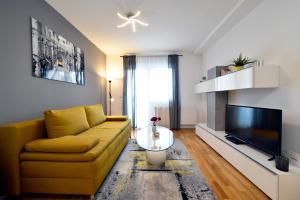 First Class Apartment Zagreb, Free parking