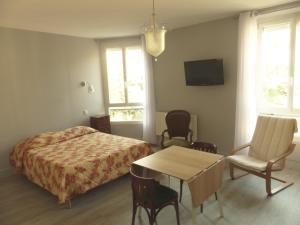 Hotels Hotel des Thermes : photos des chambres