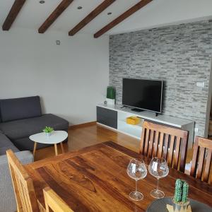 Apartmani Mira Brela 