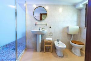 Comfort Triple Room with Balcony