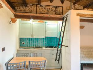 BILOCALE CON VISTA MARE E TERRAZZA PANORAMICA Ammentos Posada img9