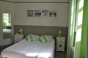 Hotels Hotel Ttiki Etchea : photos des chambres