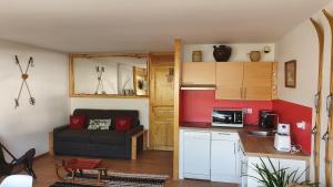 Appartements Studio chaleureux station de Serre Chevalier 1200 (Briancon) : photos des chambres