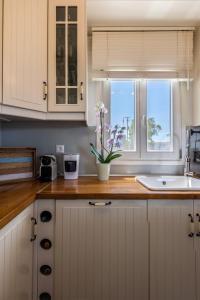 Milos Retreat Fusion