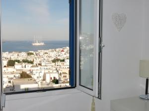 Classic Double or Twin Room with Sea View