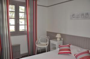 Hotels Hotel Ttiki Etchea : photos des chambres