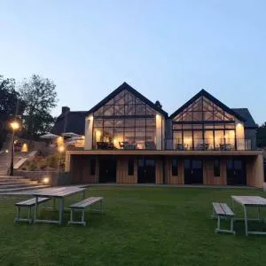 The Old House 1147 - Maesteg