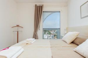 Apart-rent Penthouse Port Grec 0160