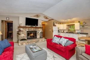 Base Camp - Thompsonville