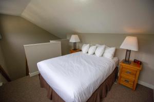 Panorama Vacation Retreat at Horsethief Lodge