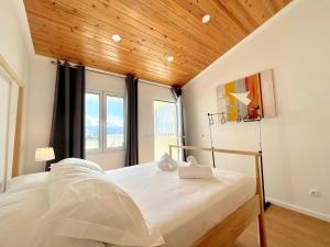 Terraço de São Roque, Junto à Praia!