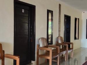 penginapan karanglaut santolo