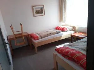 Penzion Athéna - sportovní areál - Okrouhlá Radouň